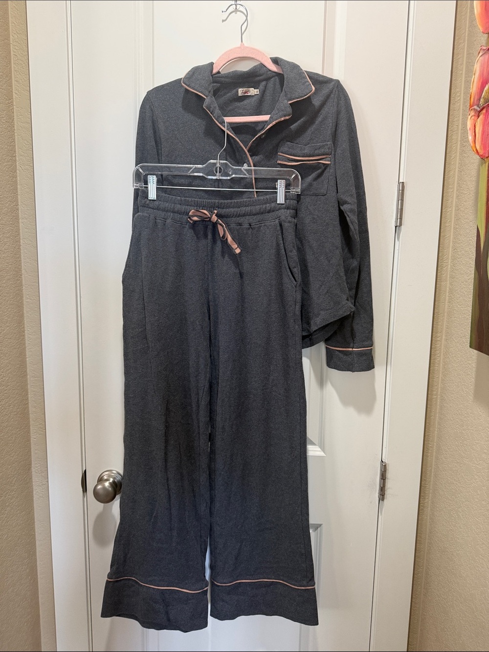 Faherty Charcoal Gray Lounge Pants with Pink Piping